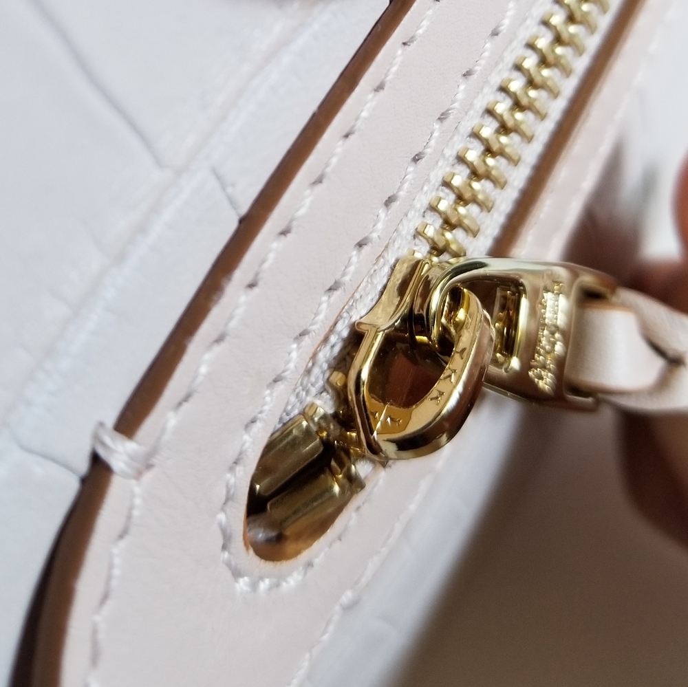 Alexander McQueen The Short Story Croc-Embossed Leather Crossbody Bag Pa… - Picture 10 of 16